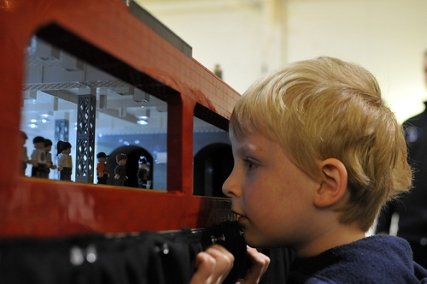 Mathias and the Lego subway